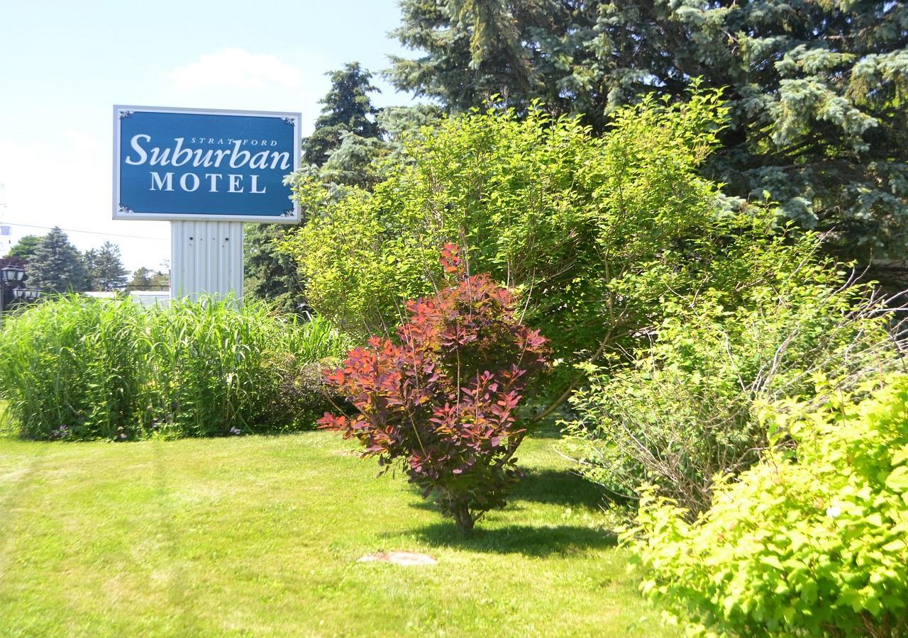 Stratford Suburban Motel Buitenkant foto